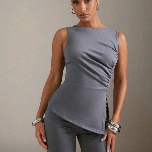 Solid Color Ruched Asymmetric Hem Casual Tank Top, Suitable For Summer - Picture 2 of 4